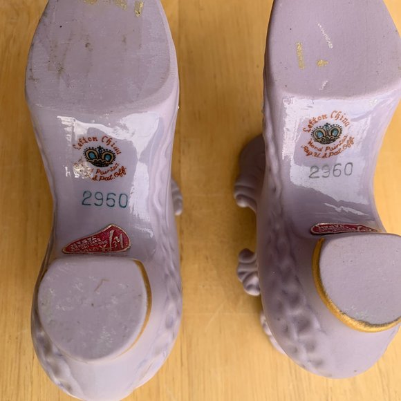 Vintage set 2960 LEFTON CHINA purple painted shoe boot, porcelain bisque, roses - Picture 10 of 10